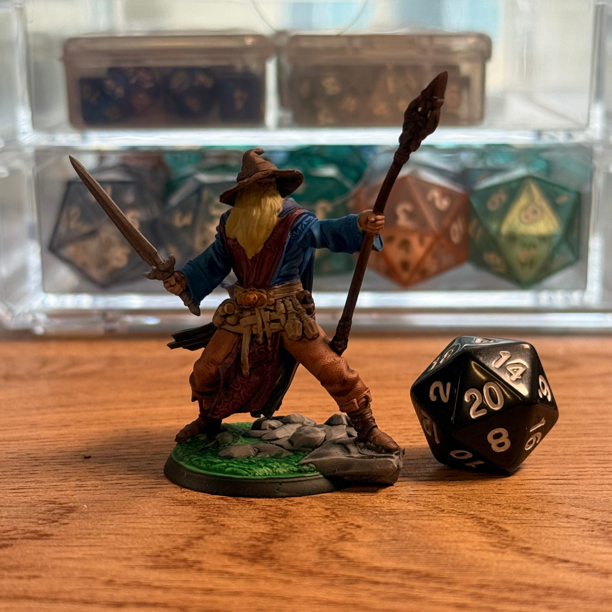 Male Wizard · PC Painted Mini · 32mm