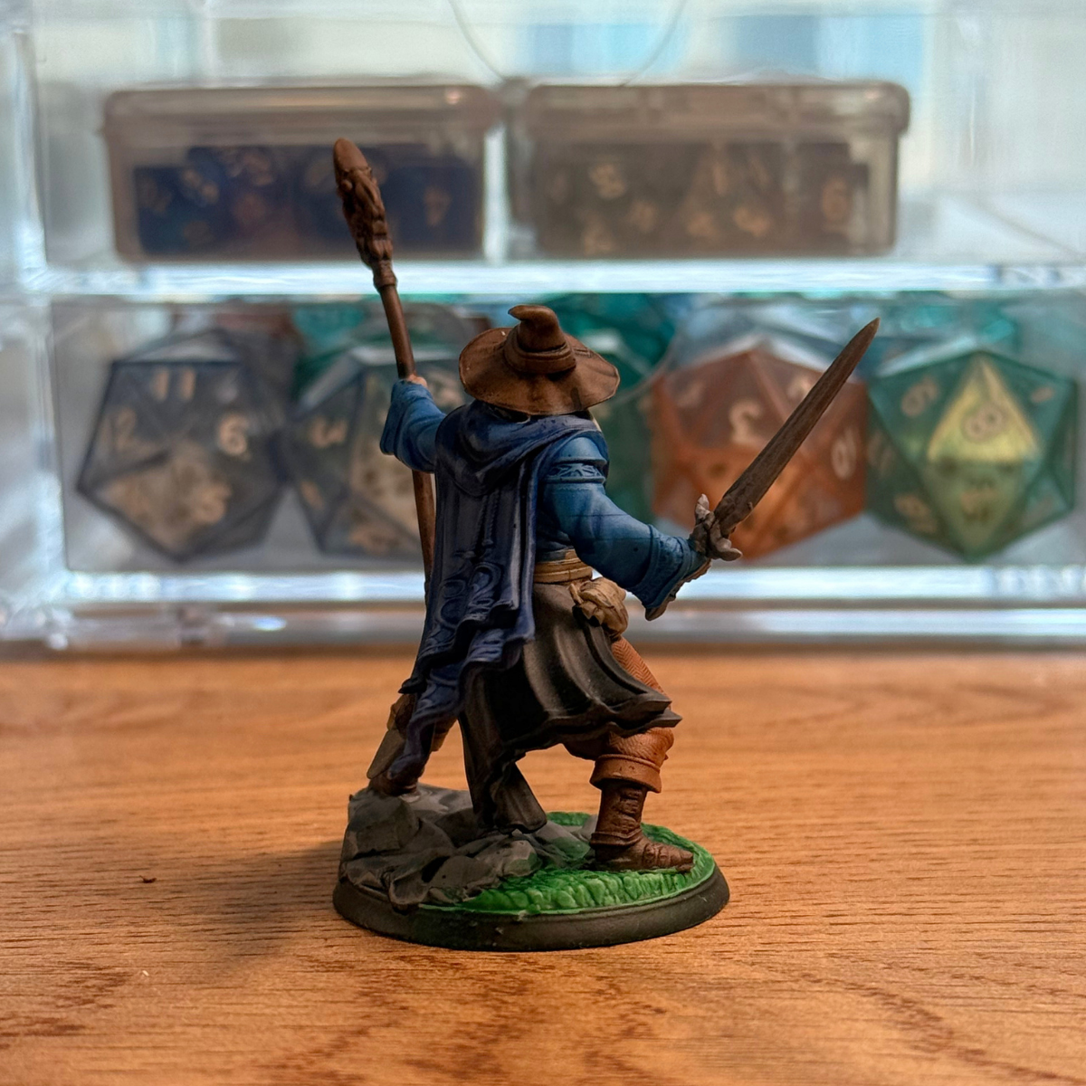 Male Wizard · PC Painted Mini · 32mm