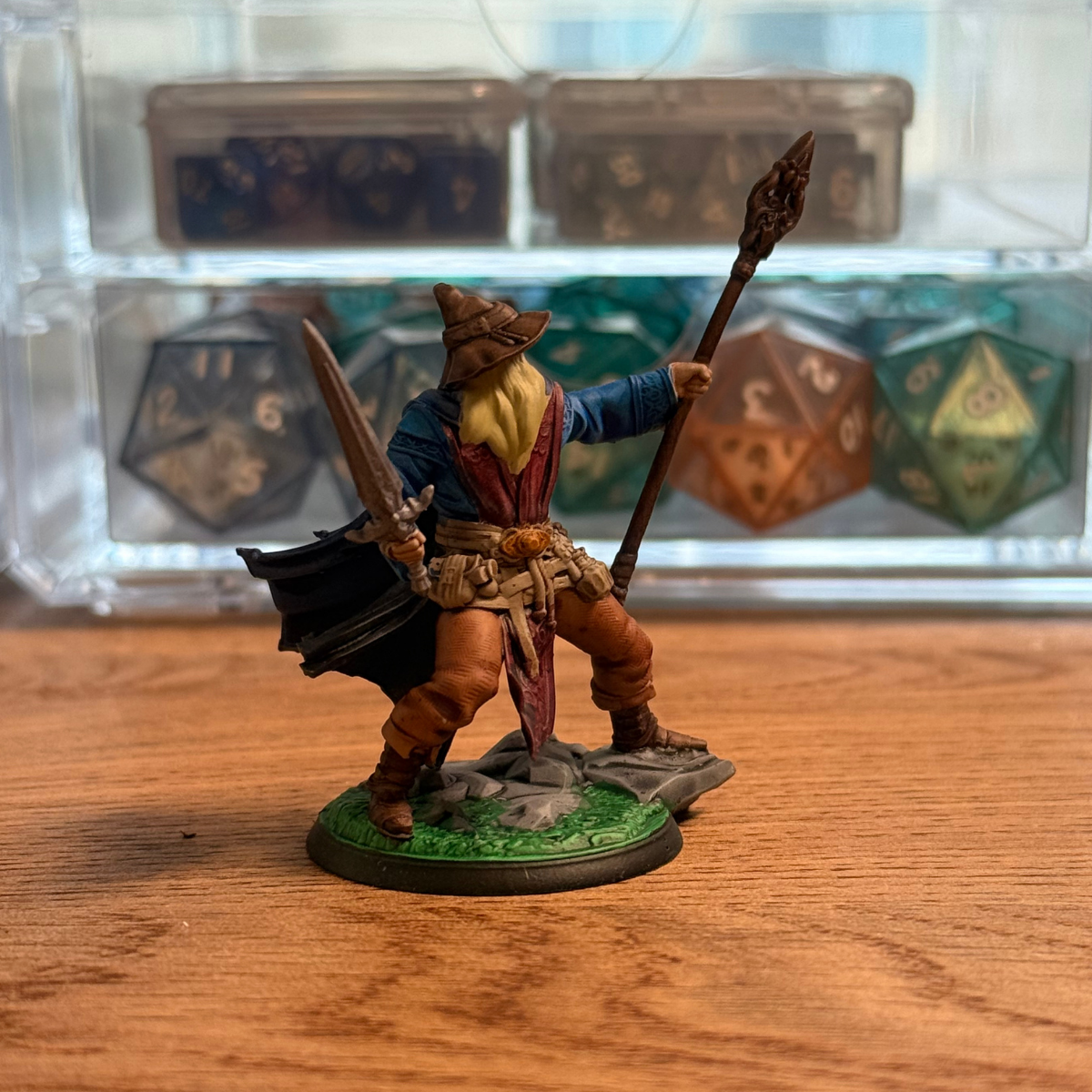 Male Wizard · PC Painted Mini · 32mm