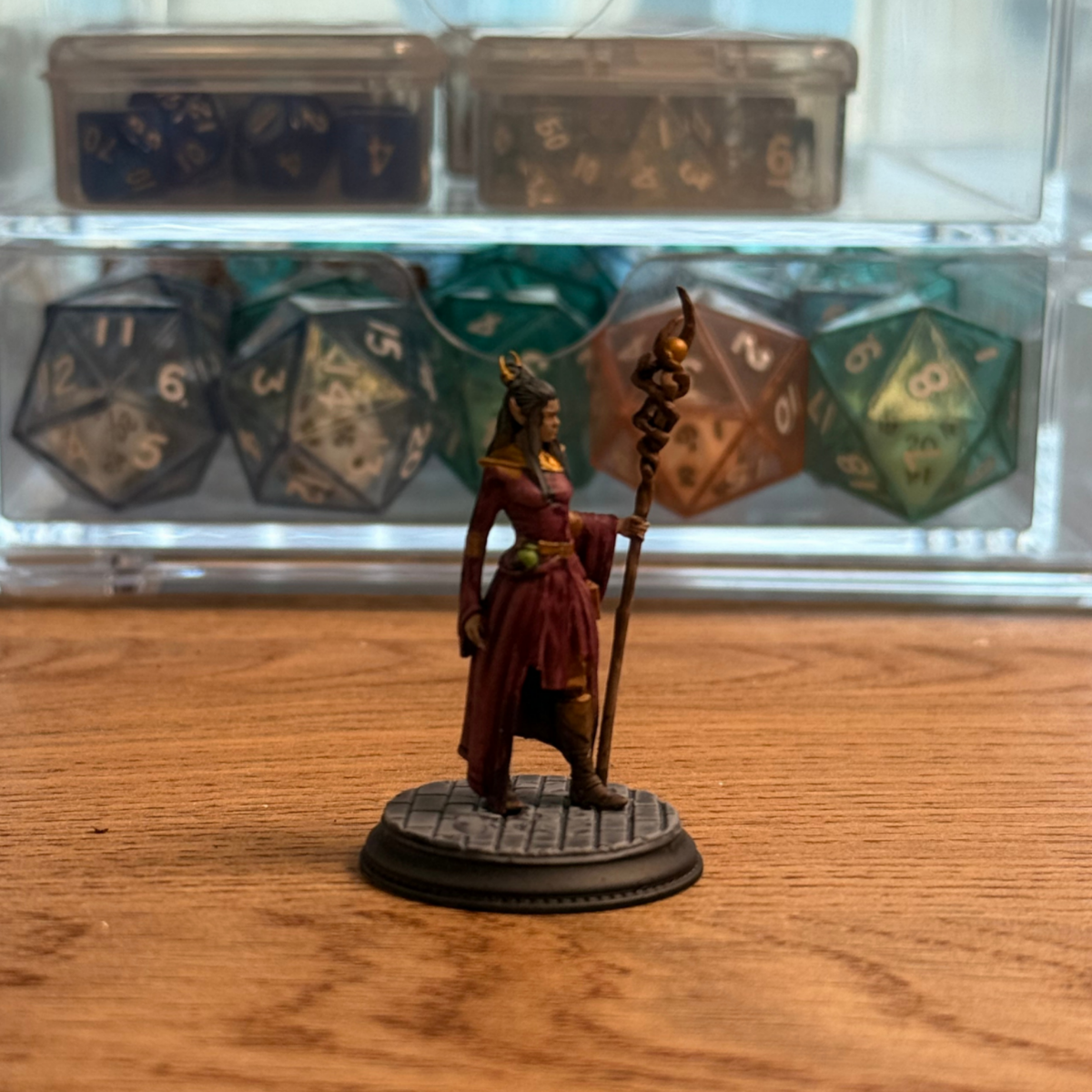 Female Elven Mage · PC Painted Mini · 28mm
