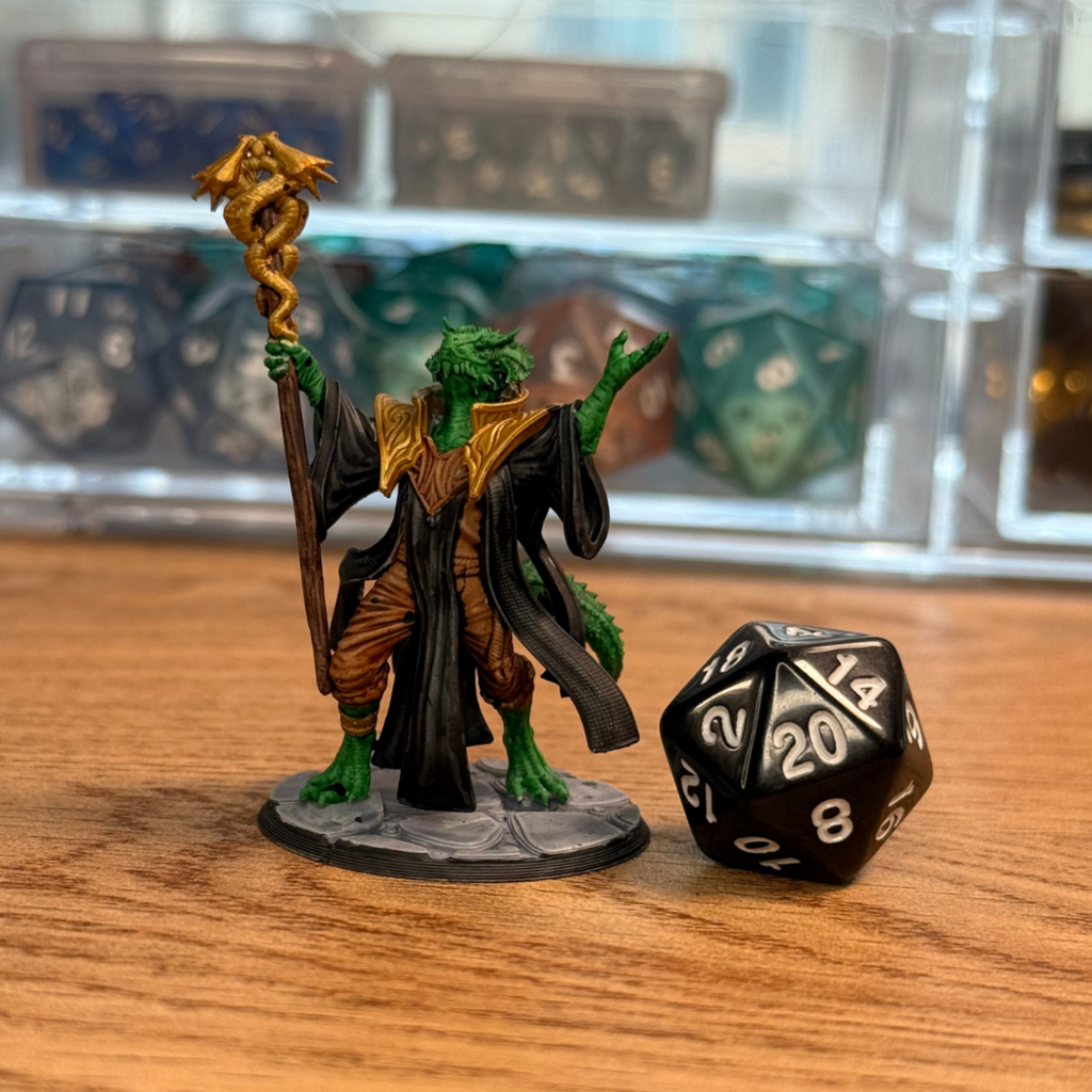 Female Green Dragonborn Mage · Painted Mini · 32mm