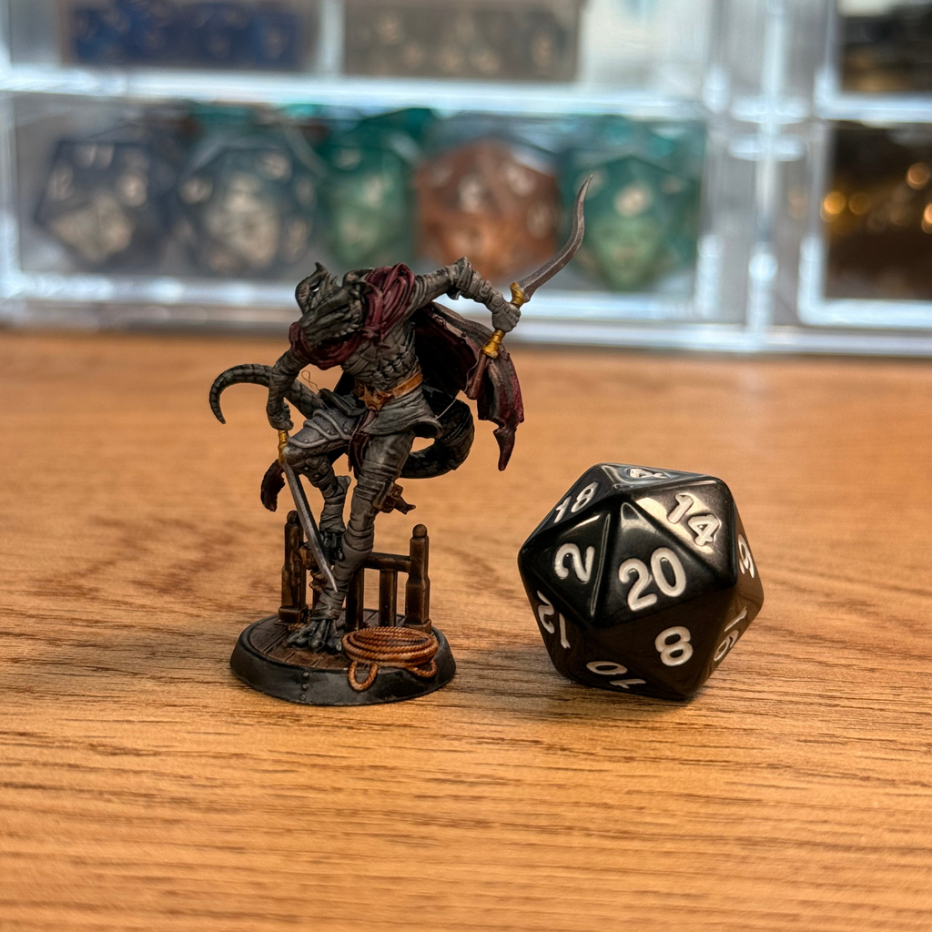 Female Black Dragonborn Rogue · Painted Mini · 28mm