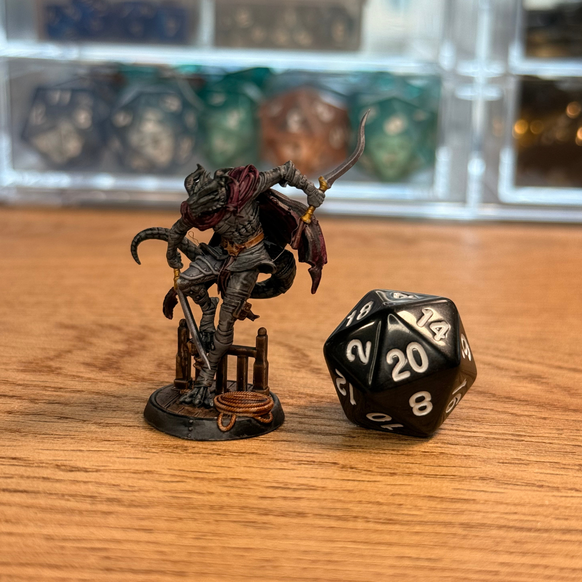 Female Black Dragonborn Rogue · Painted Mini · 28mm