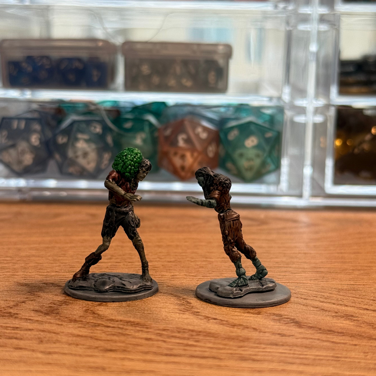 2 Pack Zombies · Painted Minis · 28mm