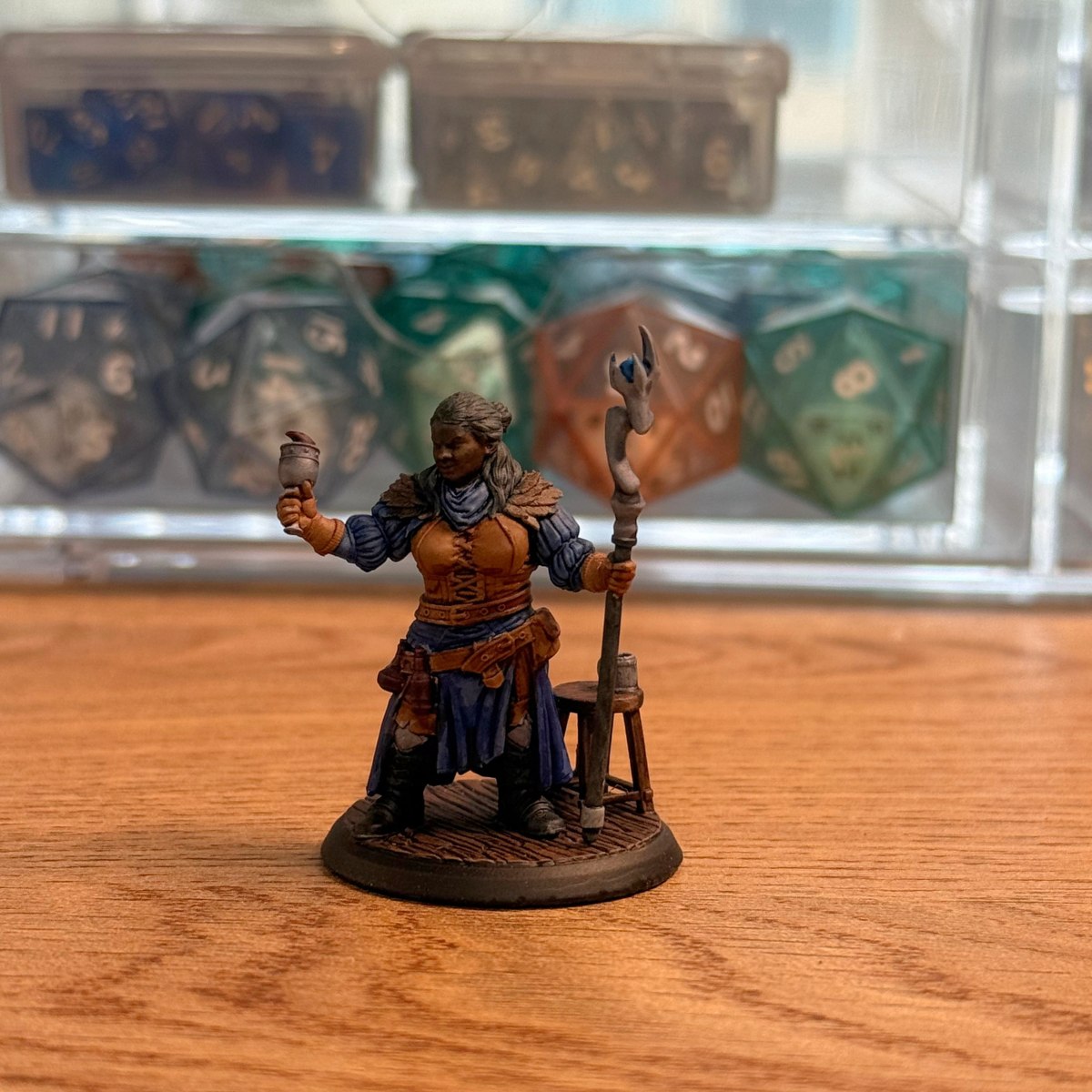 Female Cleric · PC Painted Mini · 32mm