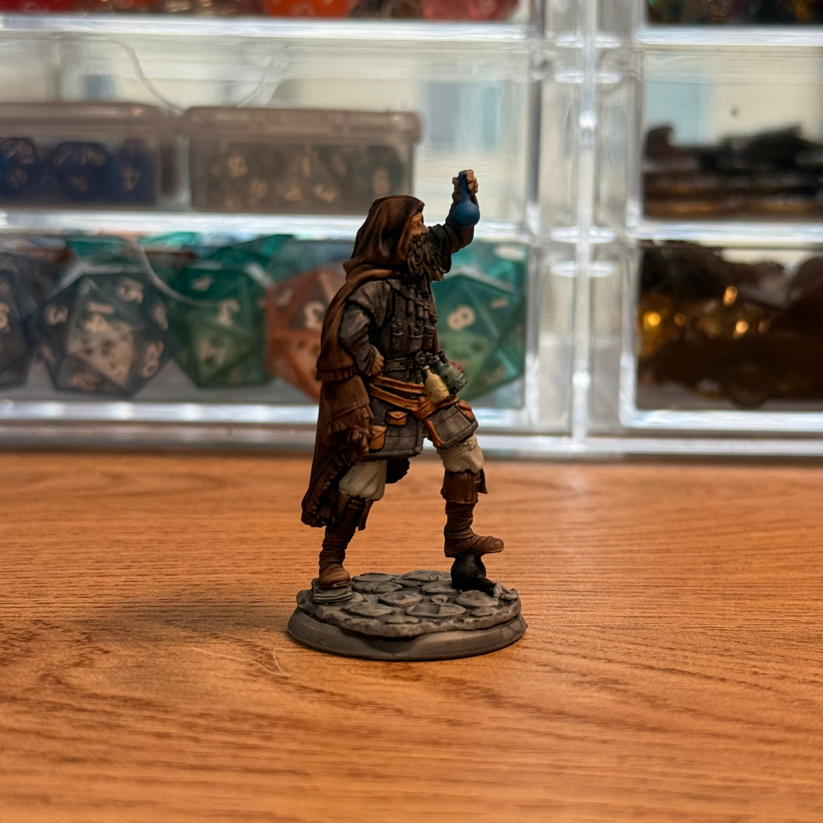 Alchemist · Painted Mini · 32mm