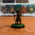Female Druid · Halfling or Gnome · PC Painted Mini · 32mm