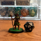 Female Druid · Halfling or Gnome · PC Painted Mini · 32mm